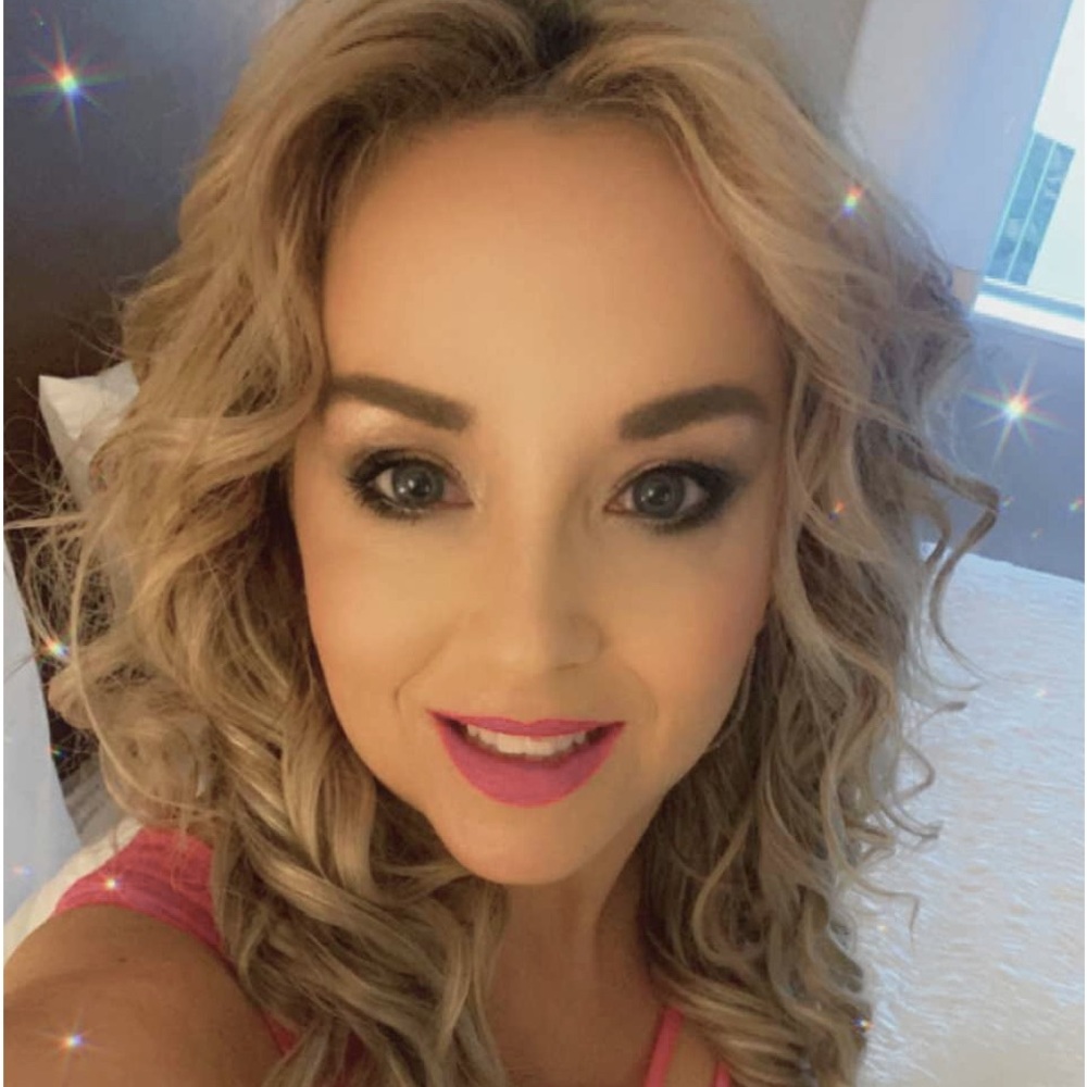 Meet your Posher, Charlotte